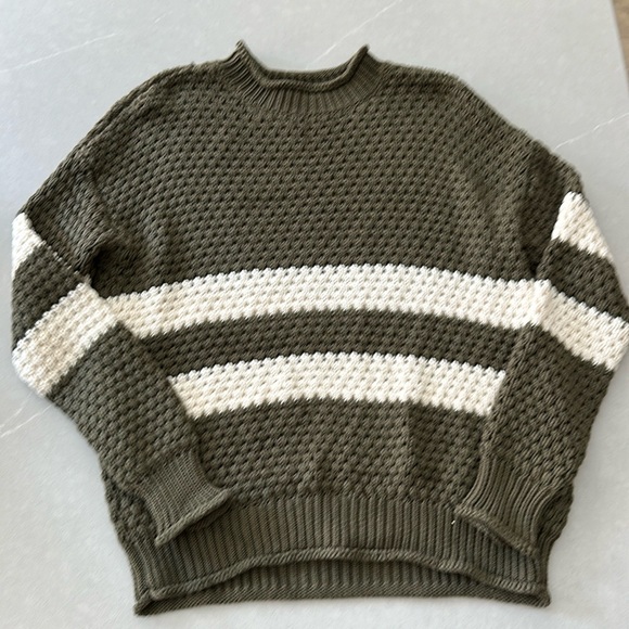 Crotchet Knit Sweater | Size Large - Picture 1 of 3
